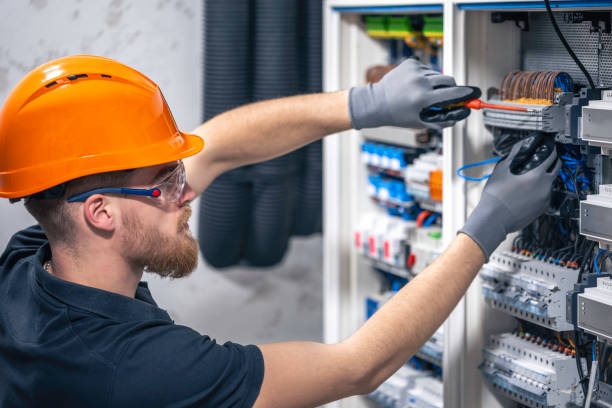 Best Local Electrician Companies  in Metuchen, NJ